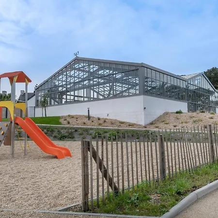 2 Adultes 4 Enfants - Piscine Et Jeux