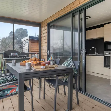 Piscine - Sejour A - 3 Alpesi faház *